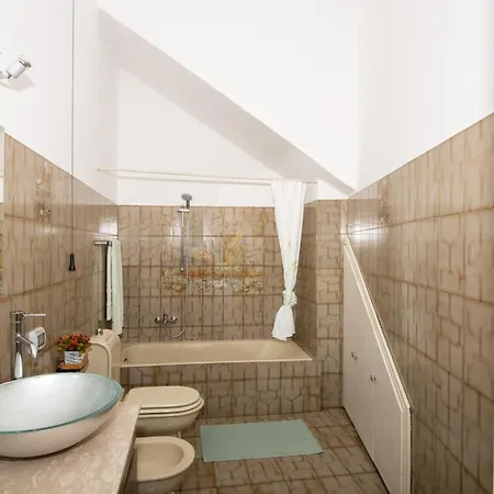 Genny And Emily Positano