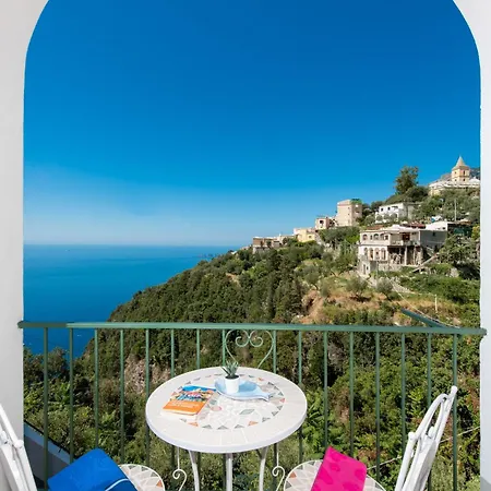 펜션 제니&에밀리 포지타노