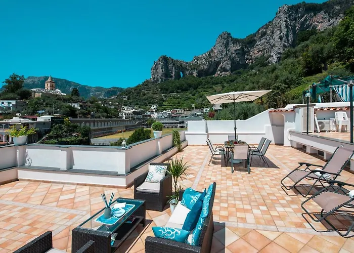 Nyaraló Genny And Emily *