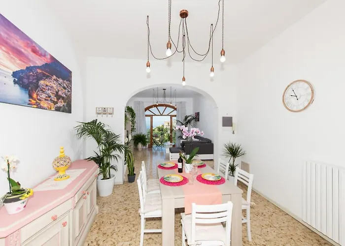 Nyaraló Genny And Emily